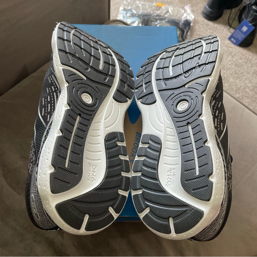 Women’s Brooks Glycerin GTS 20 - Picture 10 of 12